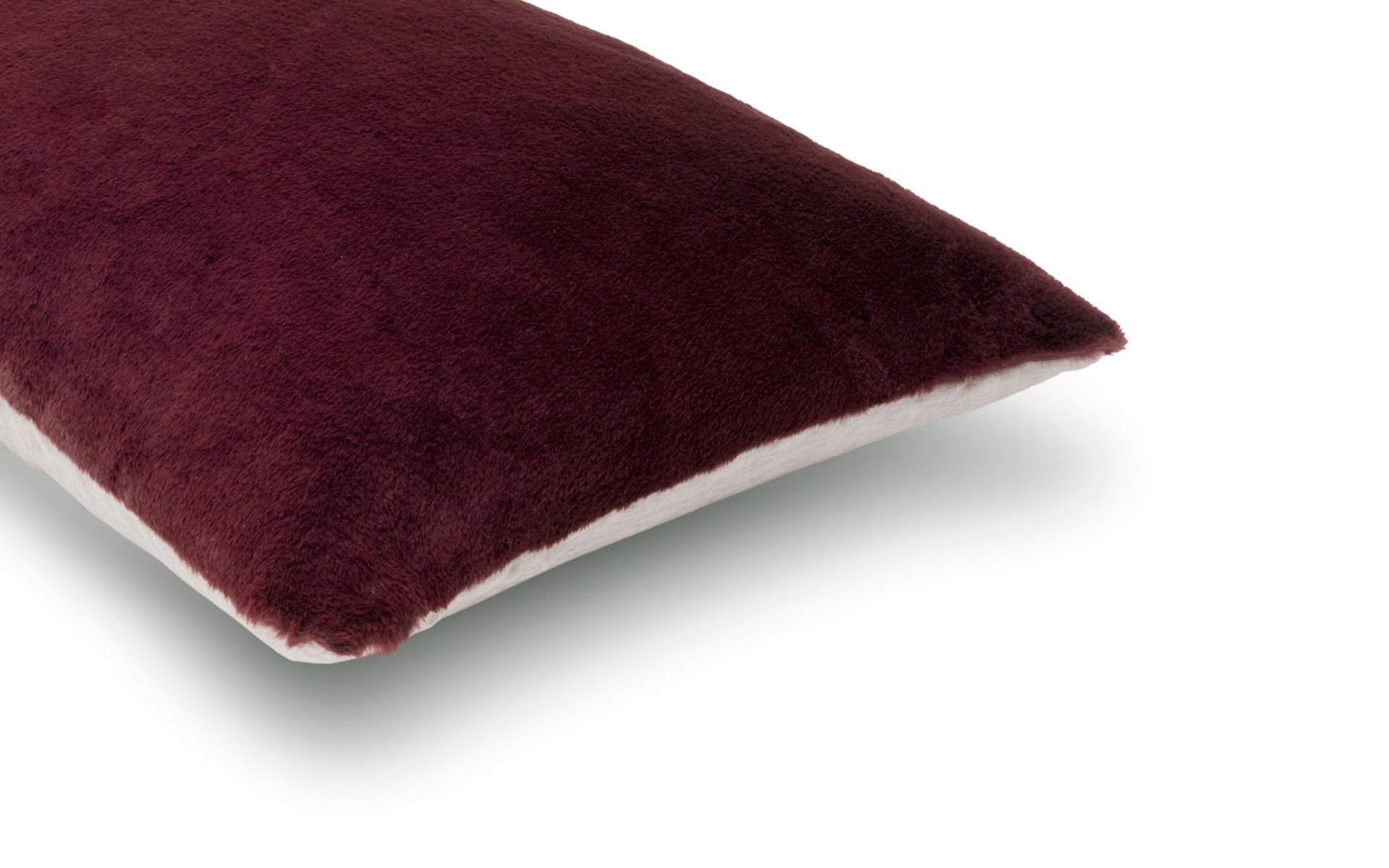 Mrs.Me cushion Caprice Ruby M detail 1920x1200